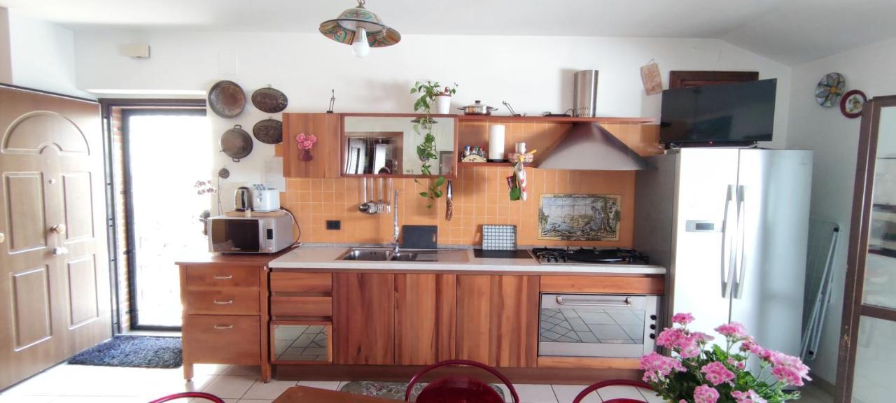 A Casa Di Ilde Apartment Силви Марина Екстериор снимка